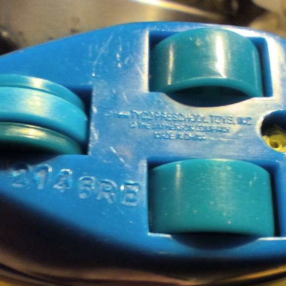 Vintage Sesame Street Elmo's Wave Rider Tyco Fisher Price (1999) Die-Cast - Picture 10 of 10